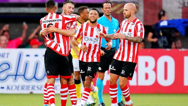 iu能在新 iu能在新