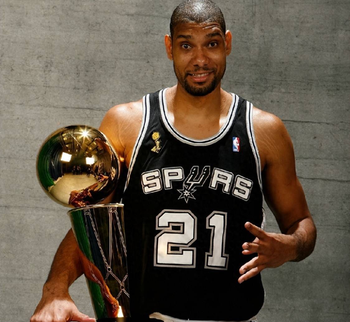 冈软银鹰 冈软银鹰