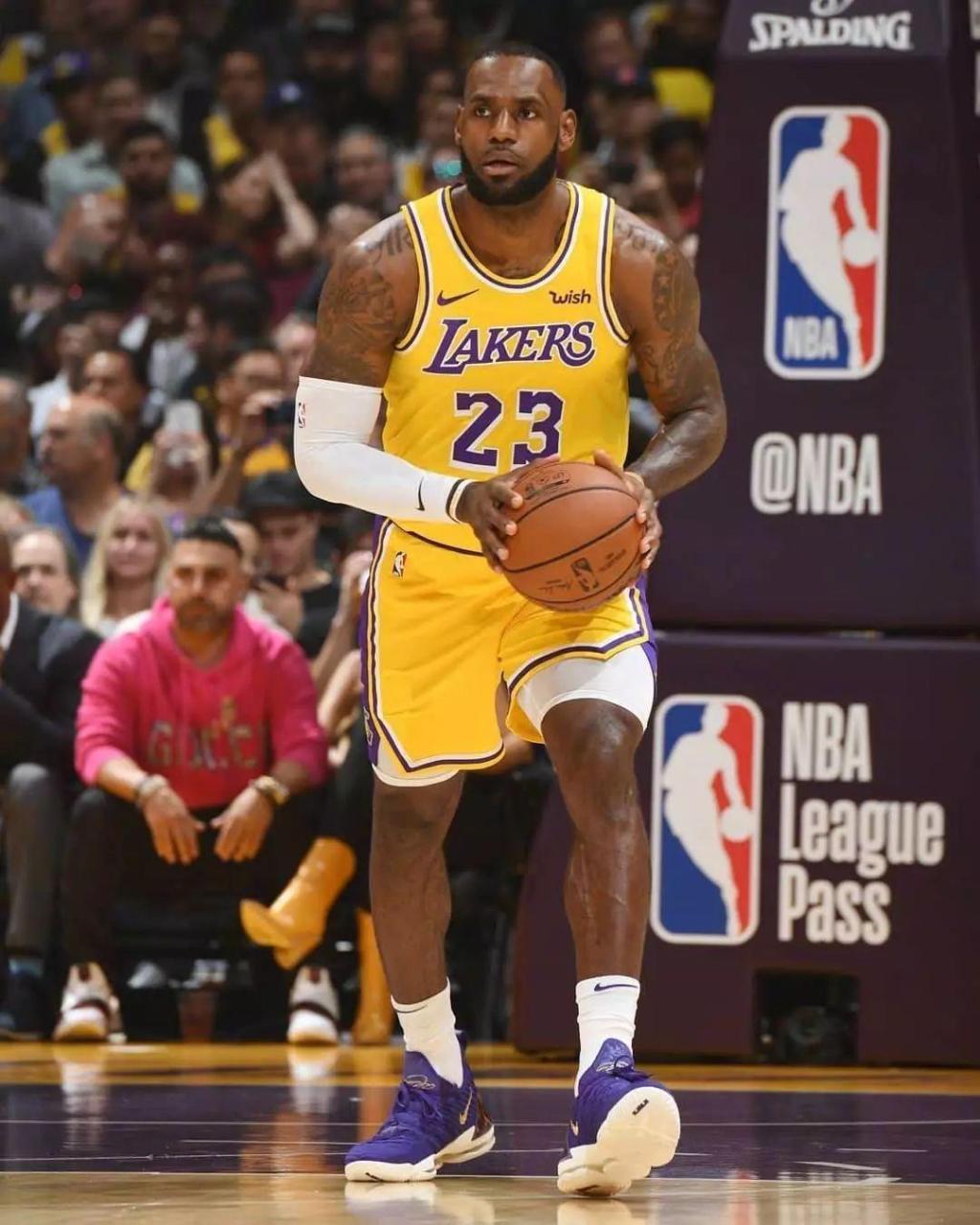 作为主题 作为主题