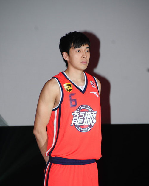 素的队伍 素的队伍